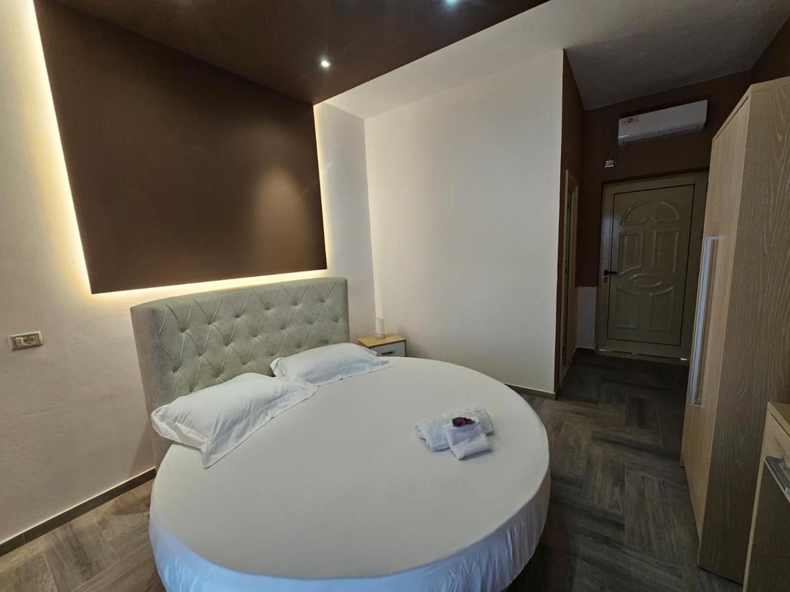 Bed and Breakfast Bluflest Дхерми Экстерьер фото